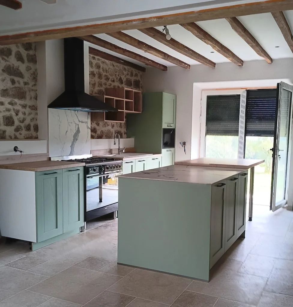 Cuisine sur-mesure réalisée par MH Cuisines — projet 020