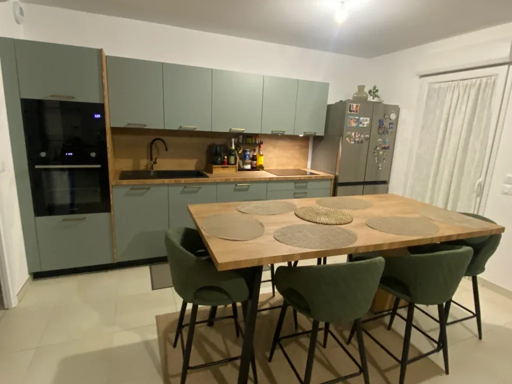 Cuisine sur-mesure réalisée par MH Cuisines — projet 013