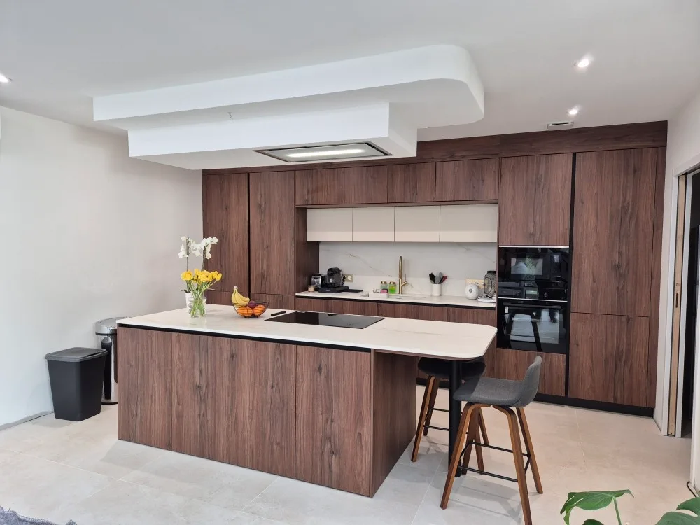 Cuisine sur-mesure réalisée par MH Cuisines — projet 012