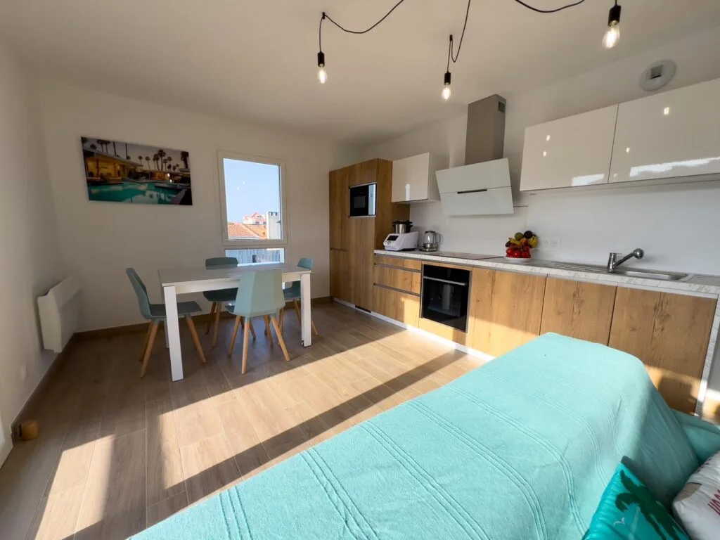 Cuisine sur-mesure réalisée par MH Cuisines — projet 016